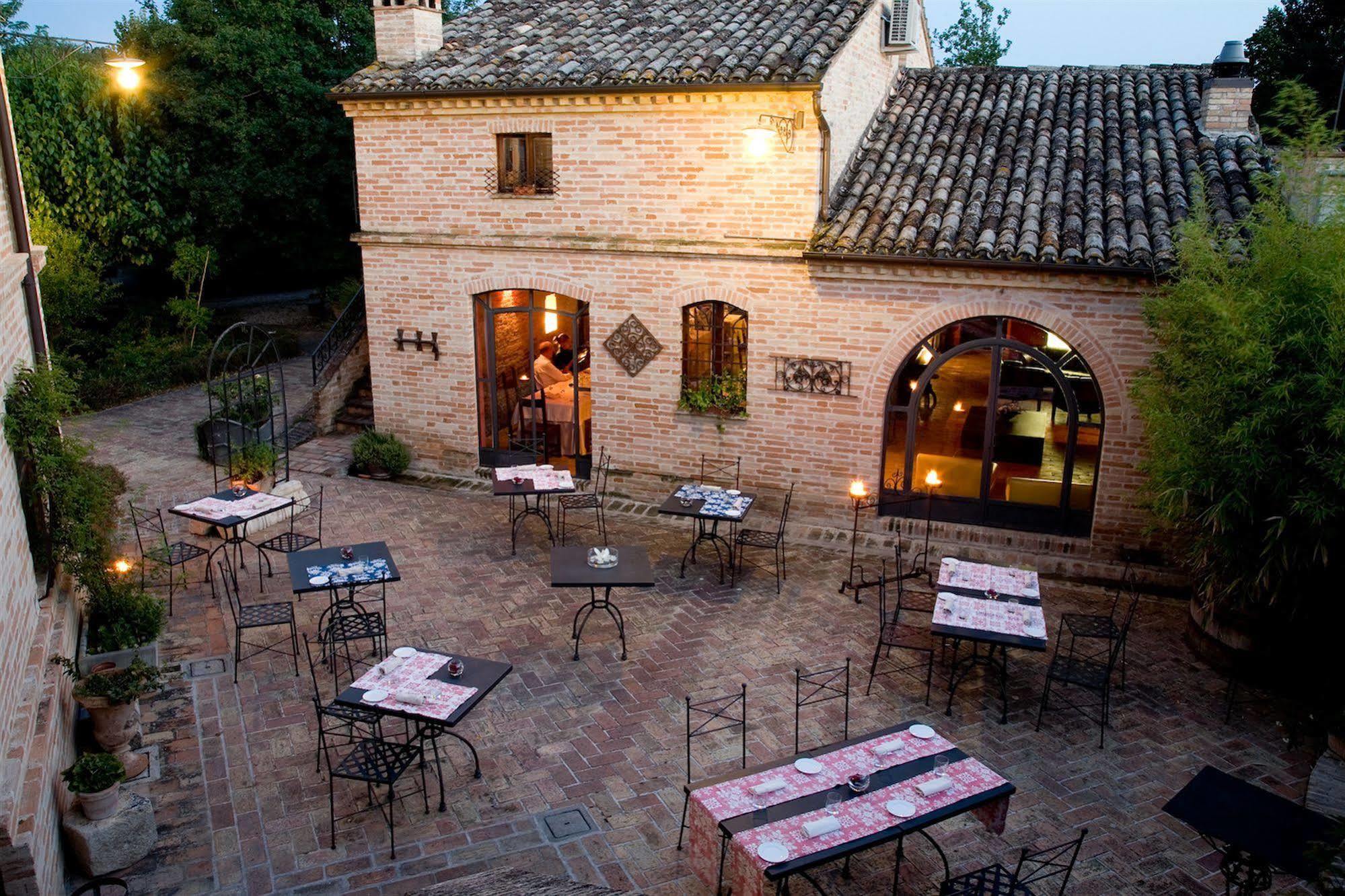 Albergo Le Case Macerata Exterior photo